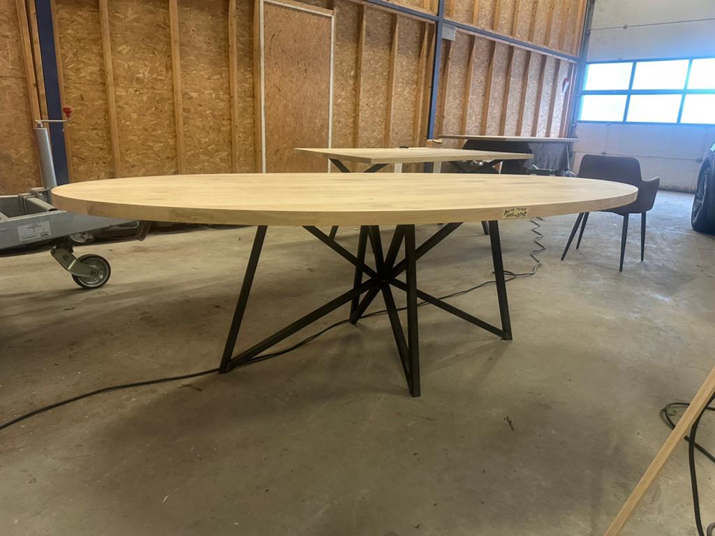Massief eiken eettafel naar eigen keuze gemaakt!, Ophalen, Eikenhout, 50 tot 100 cm, Vijf personen of meer