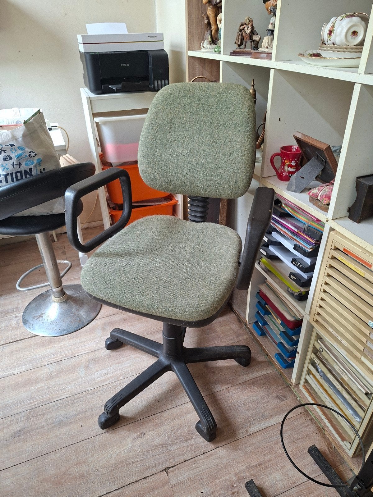 Gebruikte bureaustoel - Groen/Zwart, Huis en Inrichting, Bureaustoelen, Ophalen, Gebruikt, Groen, Bureaustoel