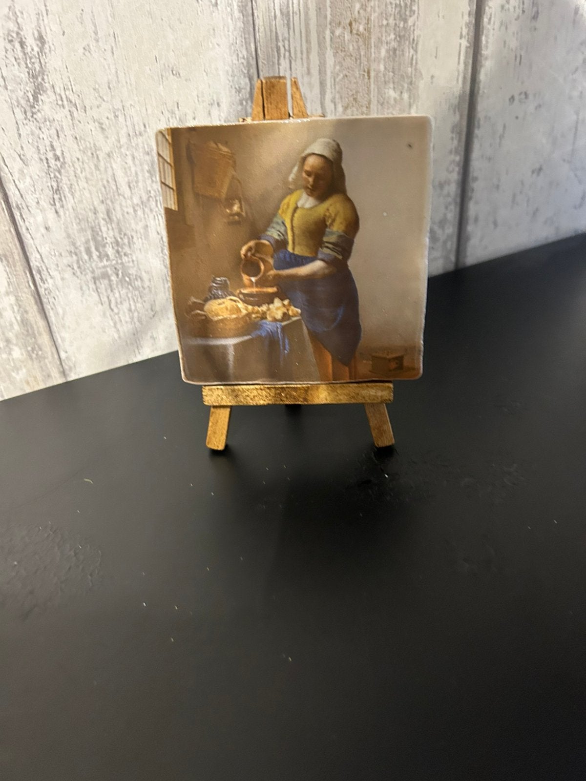 Kunsttegeltje melkmeisje  loods 5, Ophalen of Verzenden, Zo goed als nieuw