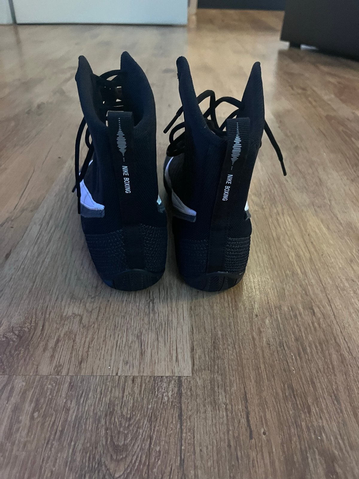 Nike Boxing Schoenen - Zwart/Wit, Ophalen, Zo goed als nieuw, Boksschoenen
