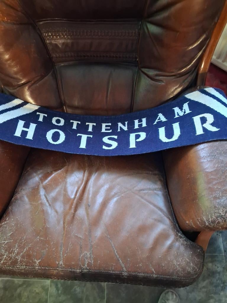Te koop voetbal sjaal  OTTENHAM HOTSPUR, Maat XL, Ophalen of Verzenden, Overige typen