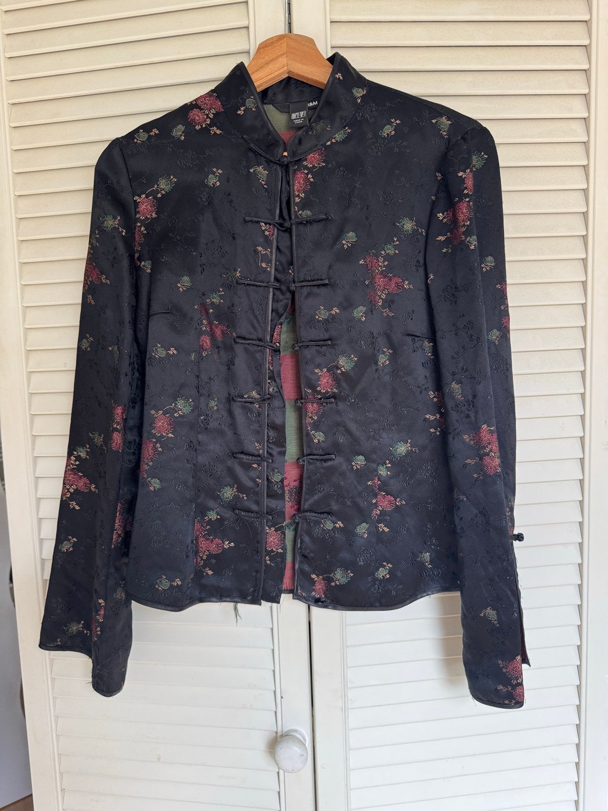 H&M Zwart Jasje met Bloemenprint - Maat 36 (S), Kleding | Dames, Blouses en Tunieken, Ophalen of Verzenden, Gedragen, Maat 36 (S)