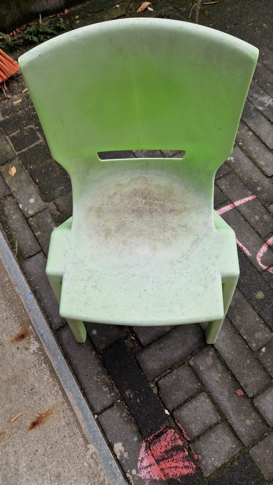 Groene kunststof kinderstoel, Ophalen, Kunststof, Gebruikt, Overige kleuren