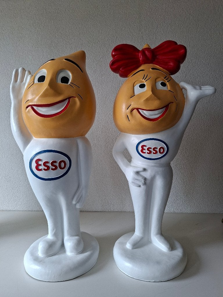 Esso druppel man en vrouw  85 cm groot, Ophalen, Zo goed als nieuw, Reclamebord