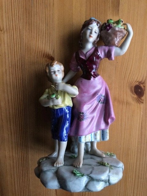 Beeld Moeder en kind, Minder dan 20 cm, Ophalen of Verzenden, Steen of Keramiek, Beeld
