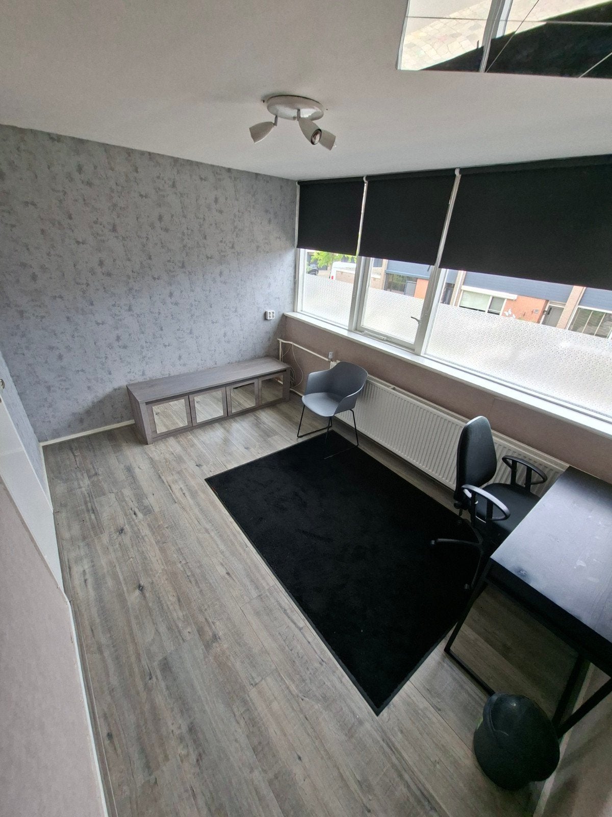 Kamer te huur  gemeubileerd alles is nieuw!
