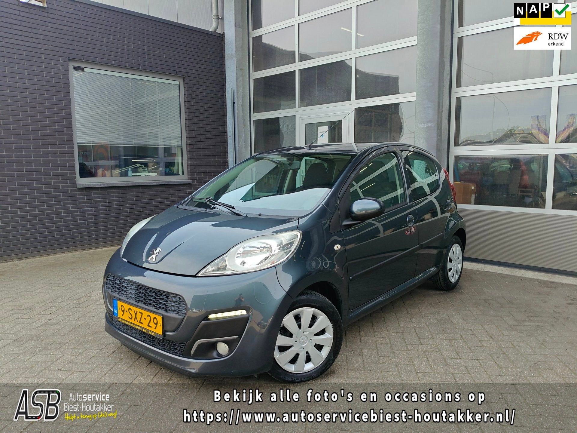 Peugeot 107 1.0 Active | 5-deurs | Airco | Centrale Bedienin, Voorwielaandrijving, Euro 5, Gebruikt, 4 stoelen
