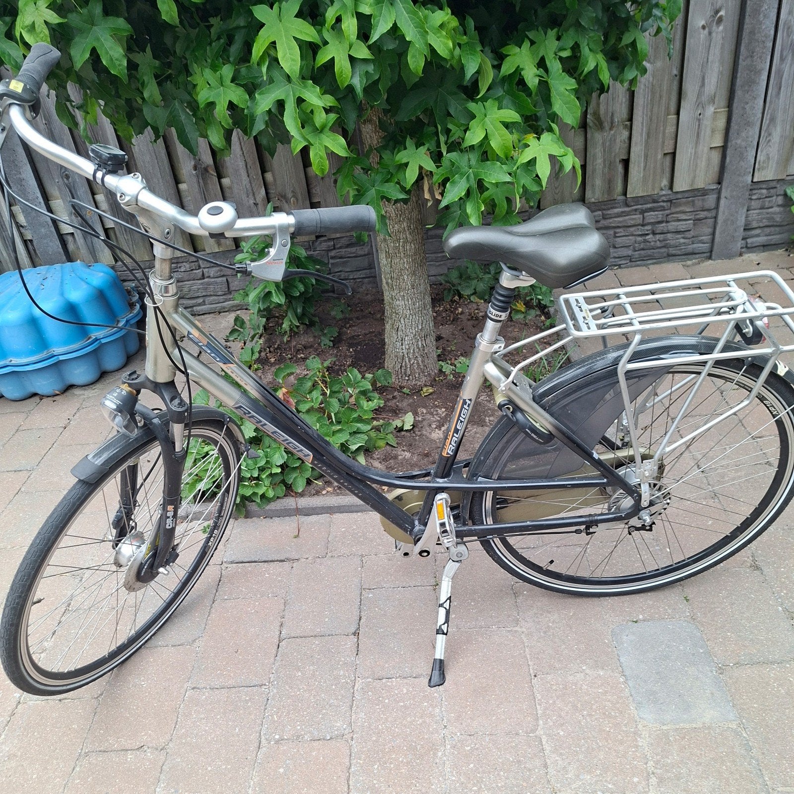 Raleigh Damesfiets met 8 Naafversnellingen - Lage Instap, Fietsen en Brommers, Versnellingen, Trommelrem, Ophalen, Overige merken