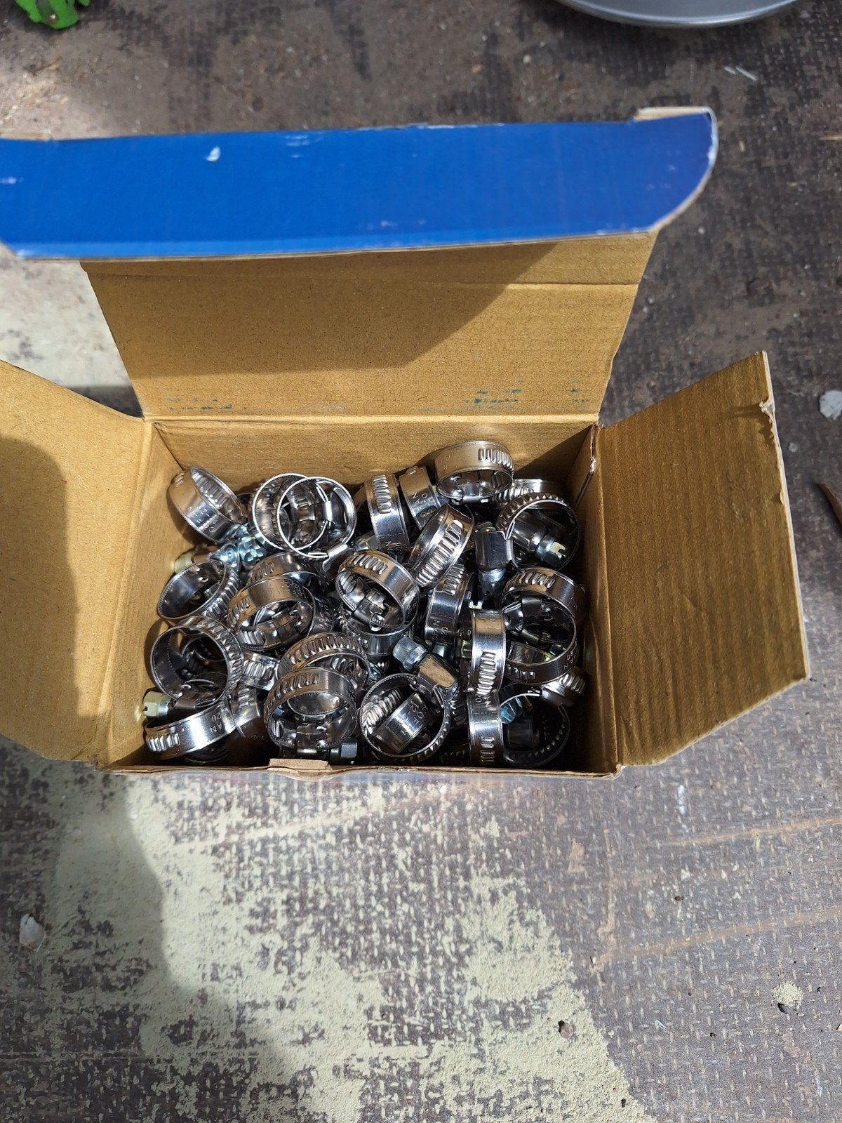 Doos slangklemmen te koop 100st, Ophalen of Verzenden