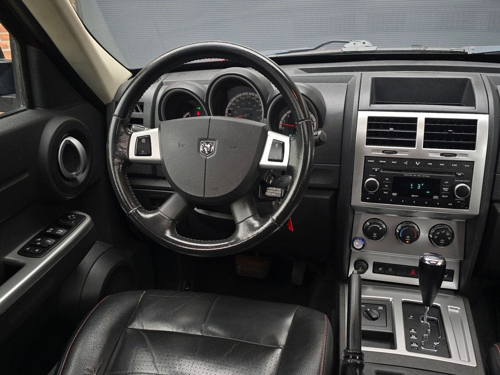 Dodge Nitro 4.0 V6 R/T LPG | Dakraam |Leer |, Auto's, Dodge, Automaat, Gebruikt, Open dak, Bedrijf