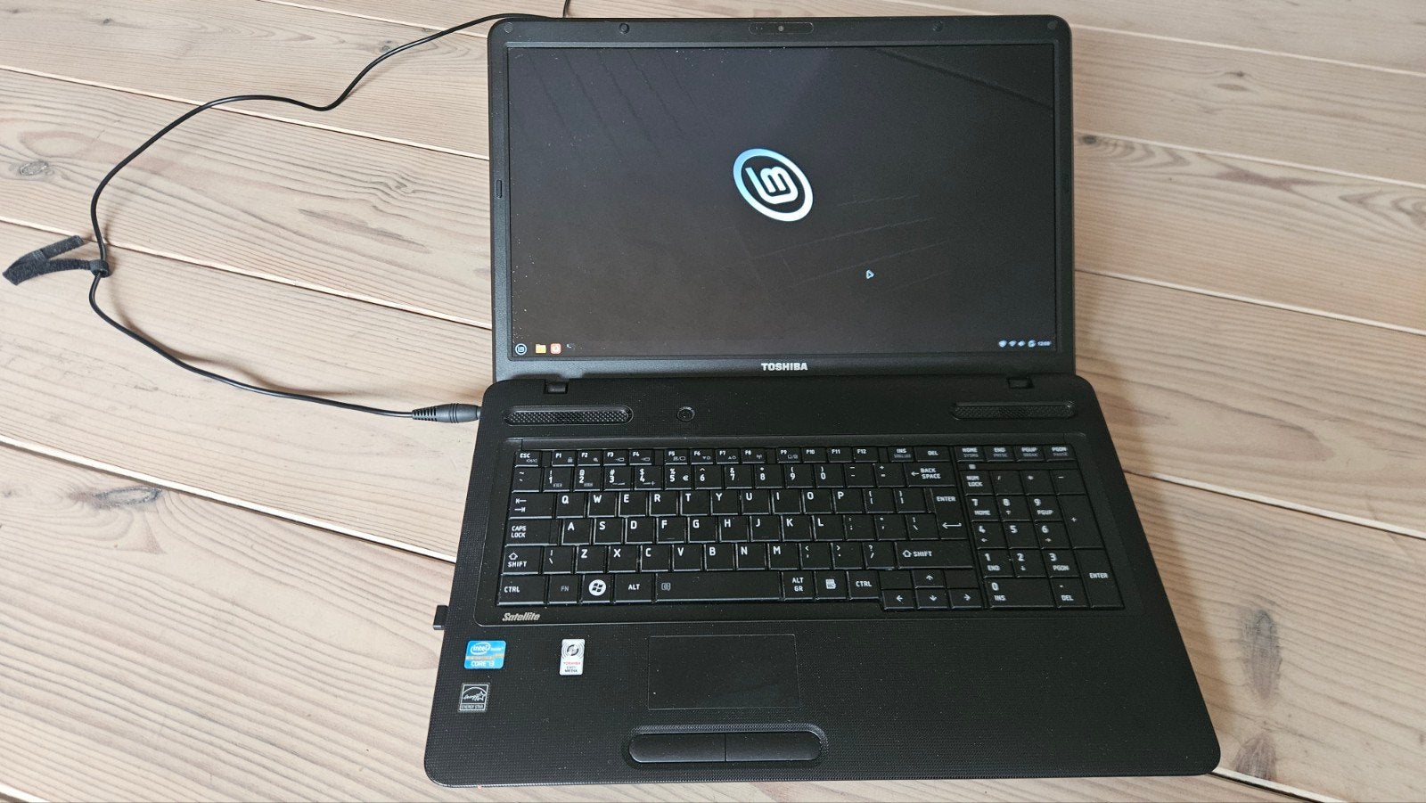 Toshiba Satellite C670-13H Laptop - 17.3 inch, 6GB RAM, Computers en Software, HDD, 500GB, Ophalen of Verzenden, 17 inch of meer