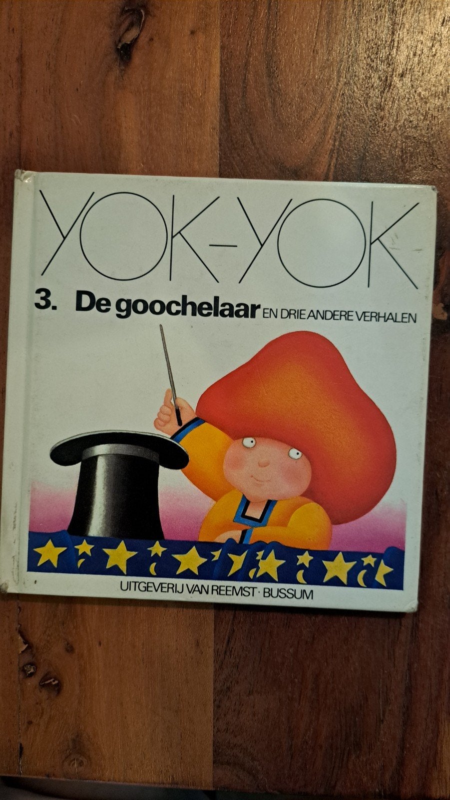 Yok-Yok 3: De goochelaar en drie andere verhalen, Boeken, Kinderboeken | Jeugd | onder 10 jaar, Ophalen of Verzenden, Gelezen