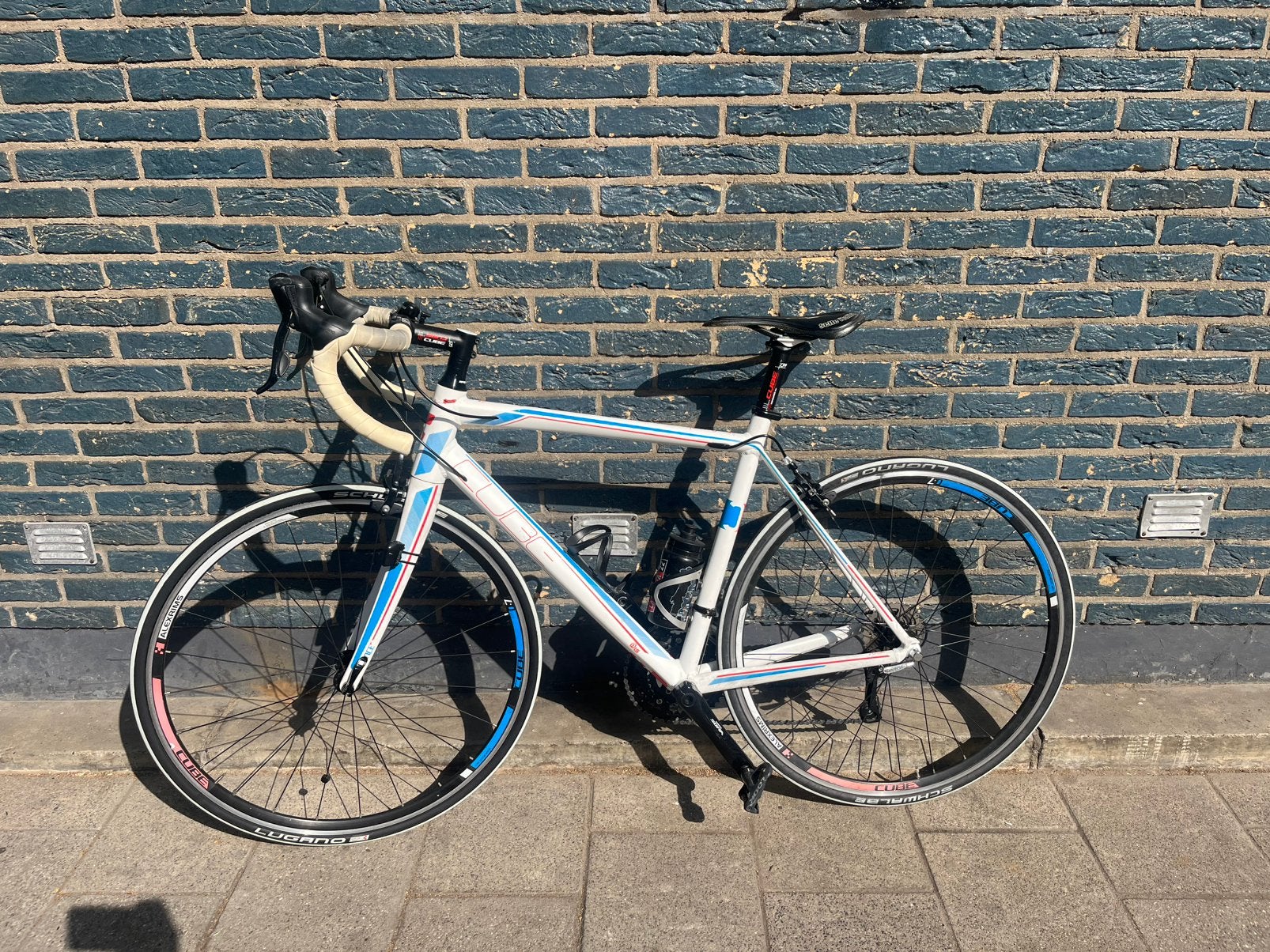 Cube Axial Dames Racefiets – Maat 56 – Shimano Sora, Gebruikt, Velgrem, 15 tot 20 versnellingen, 53 tot 57 cm
