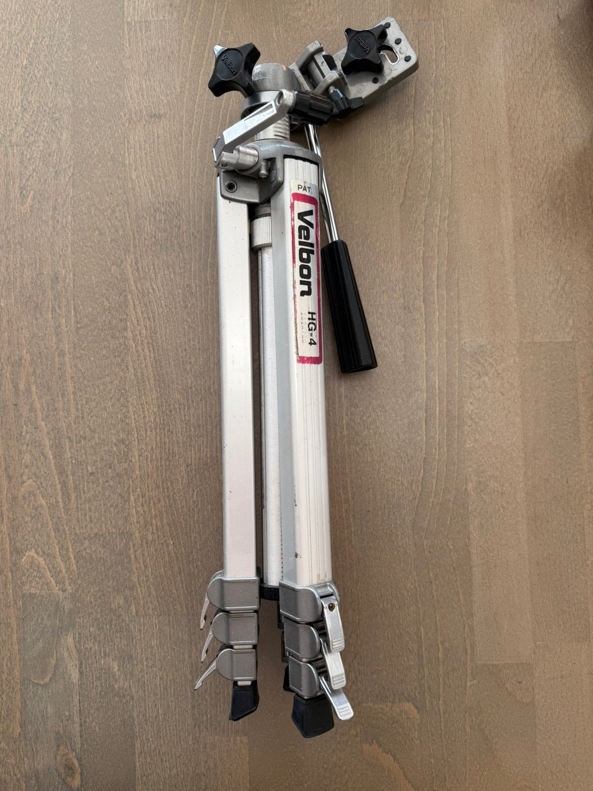 Velbon HG4 Statief - Max. 120cm, Ophalen of Verzenden, Zo goed als nieuw, Driepoot, Met balhoofd