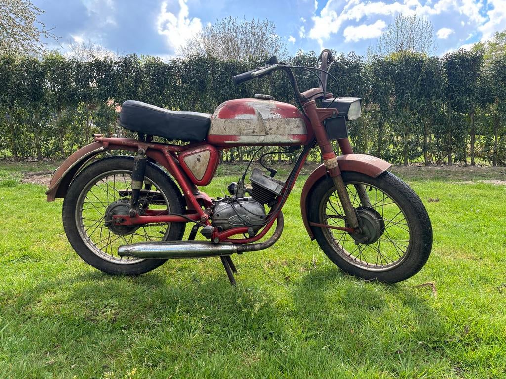 Giulietta Peripoli Sport oldtimer brommer, Maximaal 45 km/u, 49 cc, 3 versnellingen, Ophalen