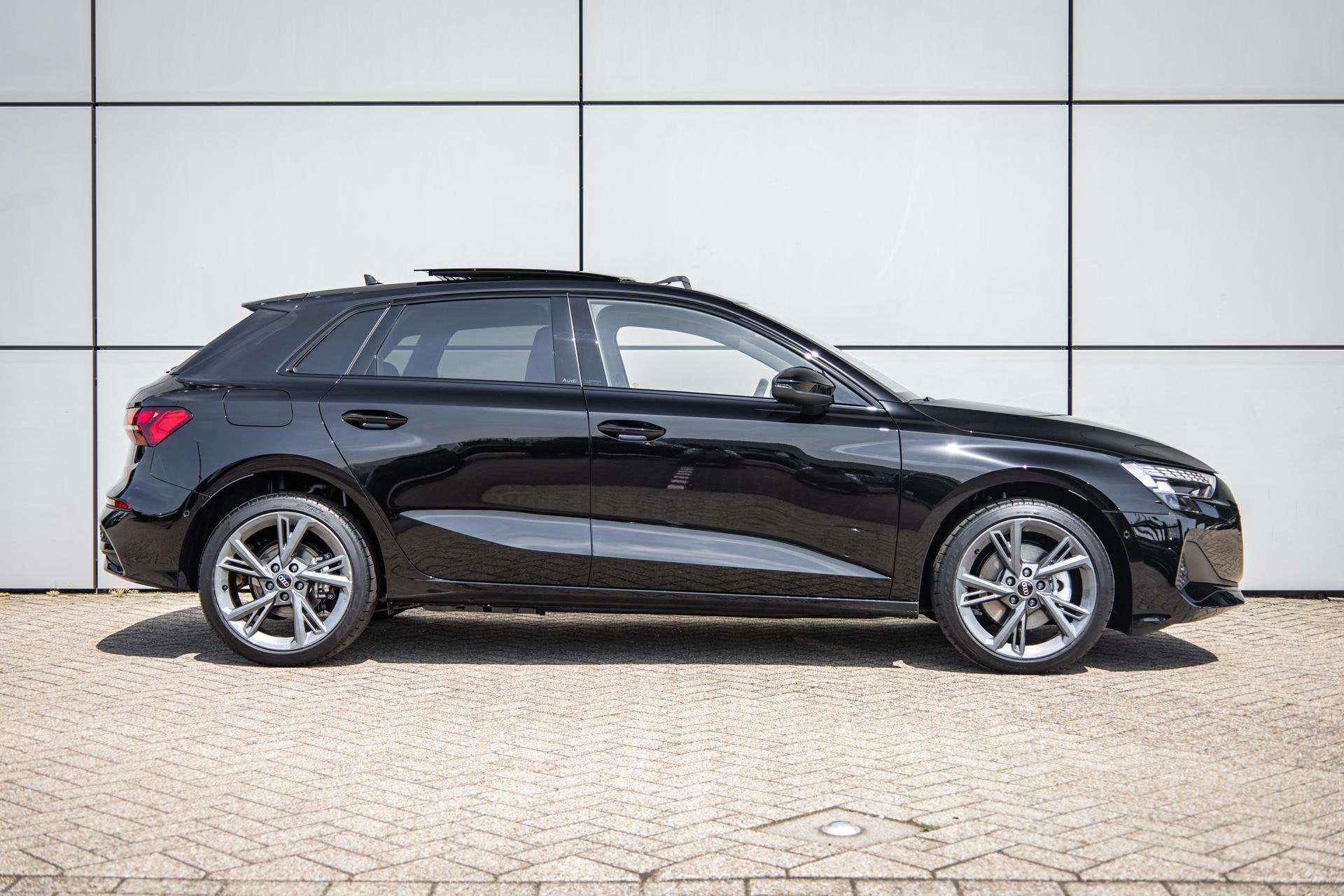 Audi A3 Sportback 40 TFSI e 204pk Advanced edition | LMV 18', Auto's, 12 maanden, Stof, 1498 cc, 4 cilinders