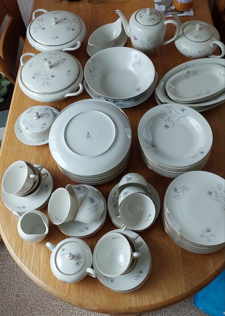 Compleet servies 61 delen Winterling Marktleuthen Bavaria Tr, Ophalen