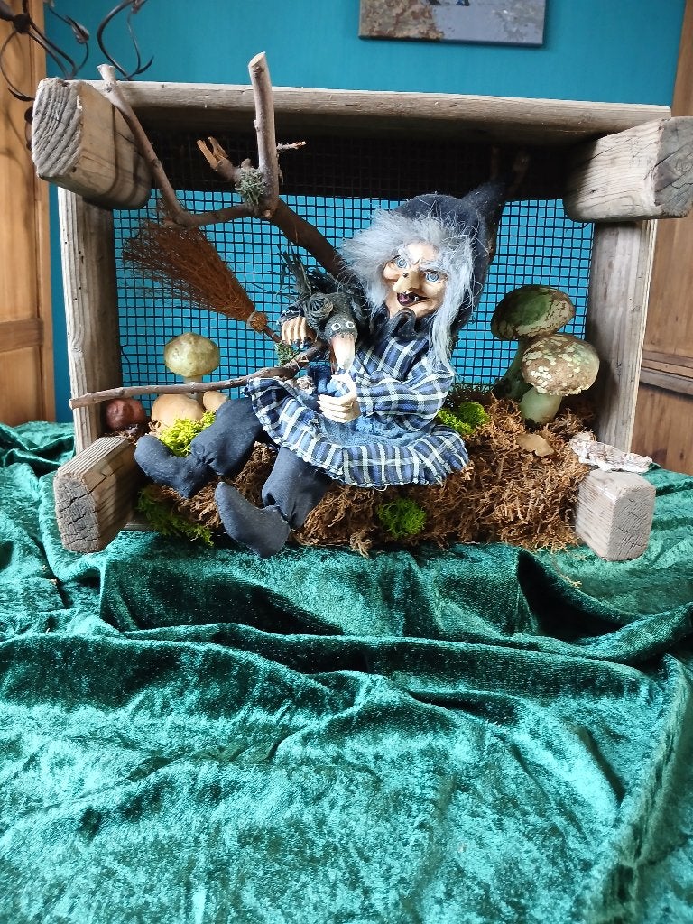 Heksentafereel in authentieke gaasbak, Vintage, Gebruikt, Meerkleurig, Ophalen of Verzenden