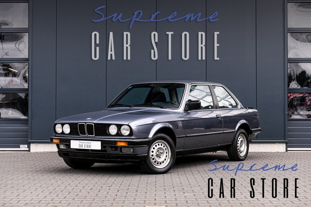 BMW 3-serie E30 323i Coupé VVFL | Type 1 | Baltic-Blau | Ro, Auto's, BMW, Stof, Gebruikt, 150 pk, Bedrijf