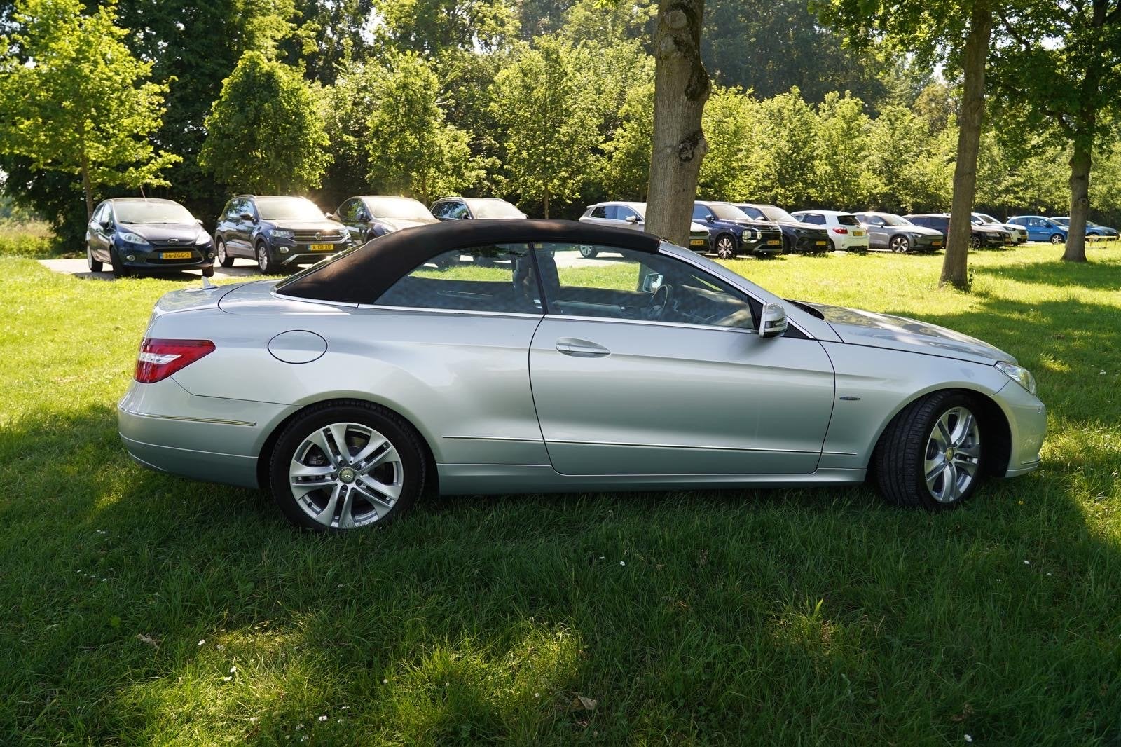 Mercedes E-Klasse 1.8 E250 CGI Cabrio,AUTOMAAT, leder, Auto's, Achterwielaandrijving, 1800 kg, Cabriolet, 4 stoelen