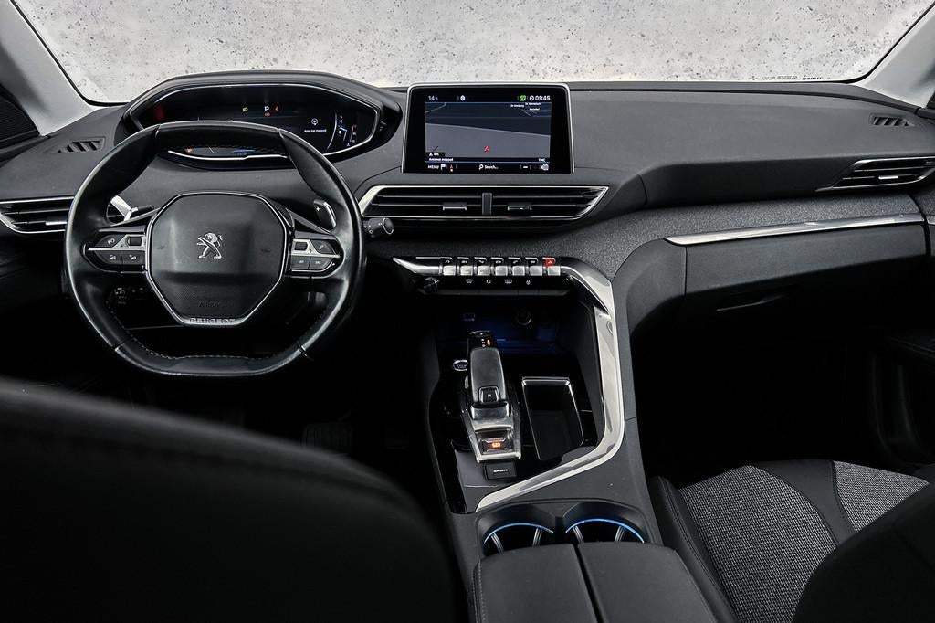Peugeot 5008 1.2 PureTech | Camera | Trekhaak | Half lederen, Auto's, Gebruikt, Euro 6, 1199 cc, Origineel Nederlands