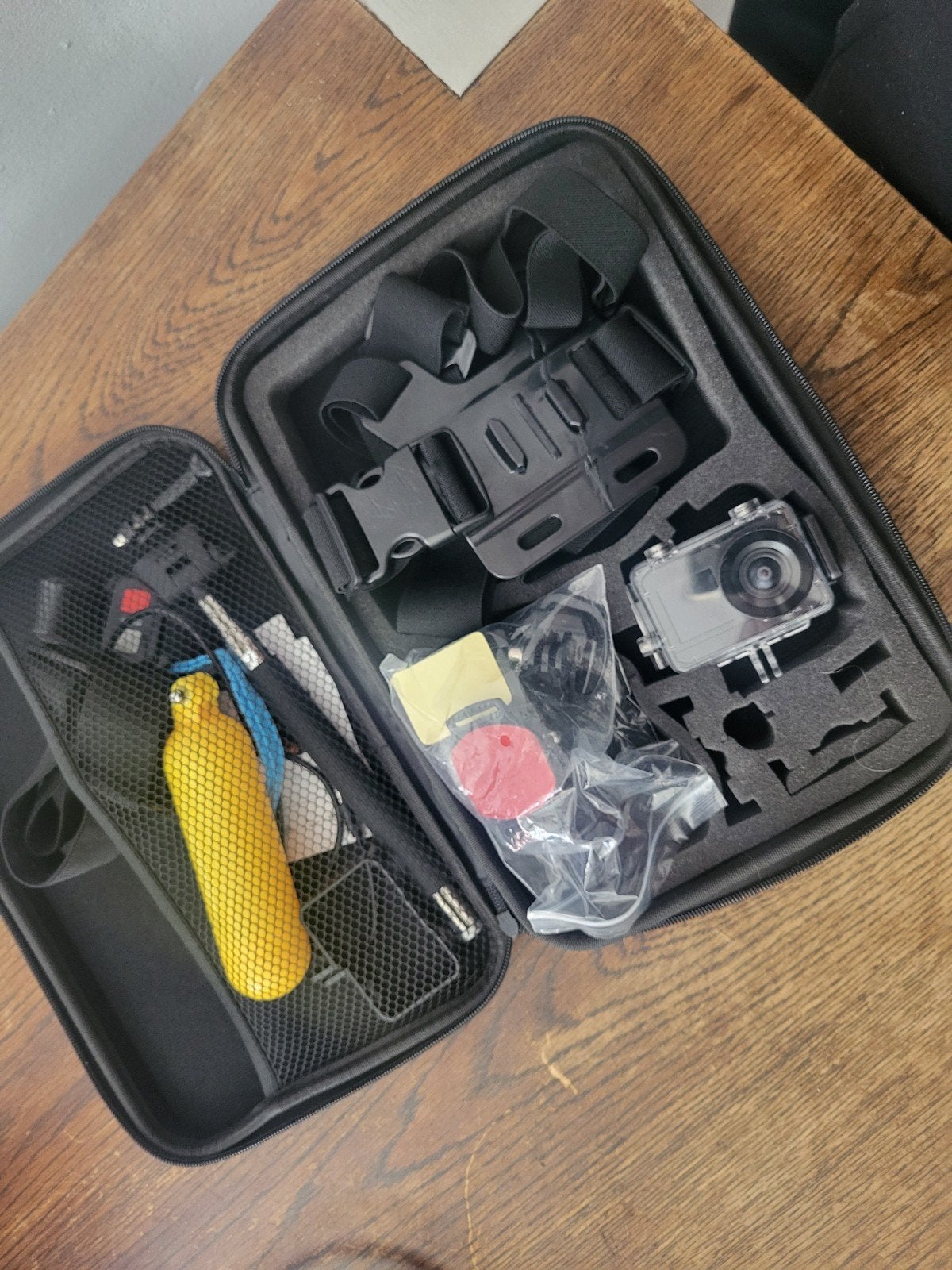 Salora ACP950 Action Camera met complete accessoireset, Ophalen of Verzenden