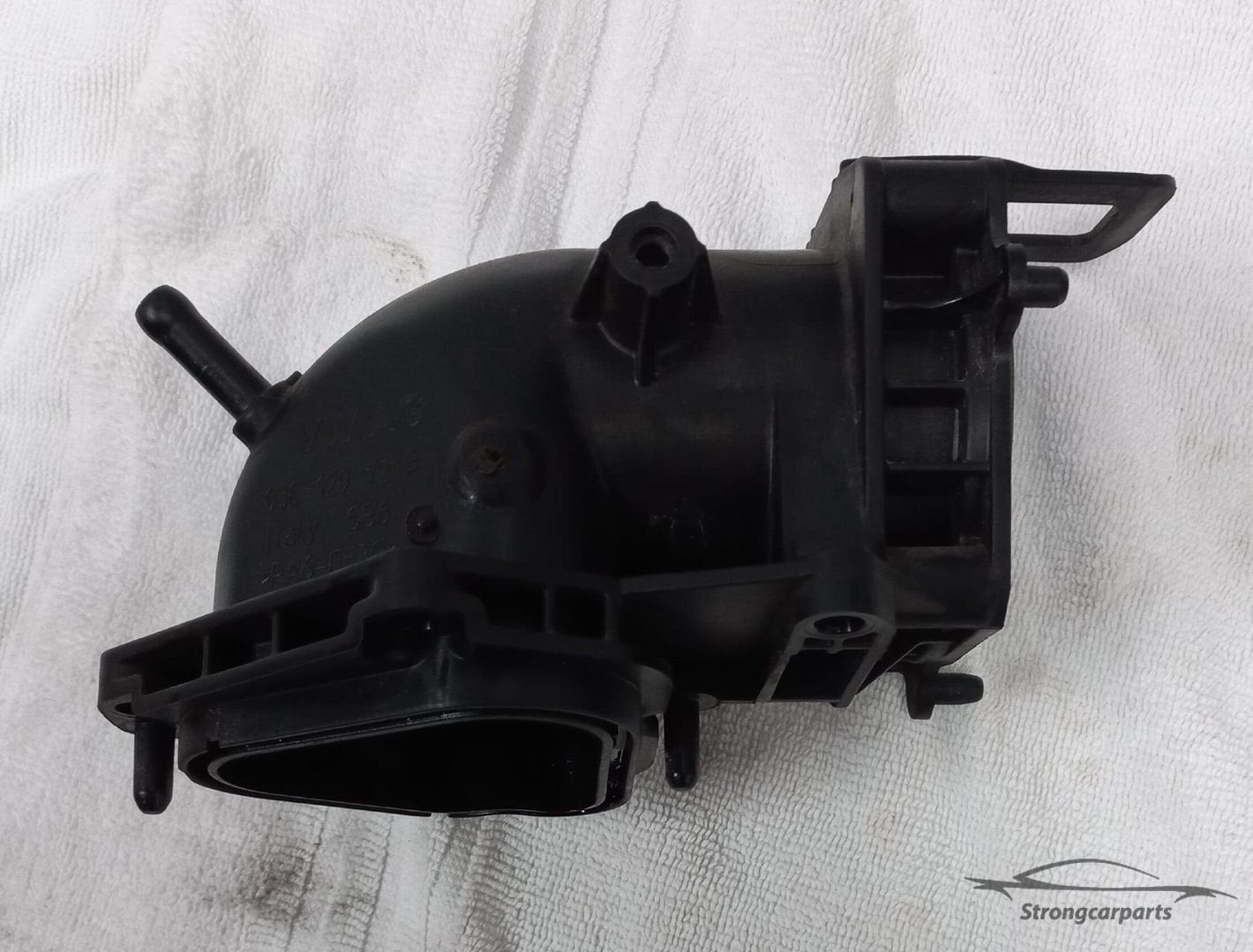 Aanzuigbuis VW Scirocco Golf 6 1.4tsi 160pk Cavd 03C129721B, Auto-onderdelen, Motor en Toebehoren, Gebruikt, -, Volkswagen, -