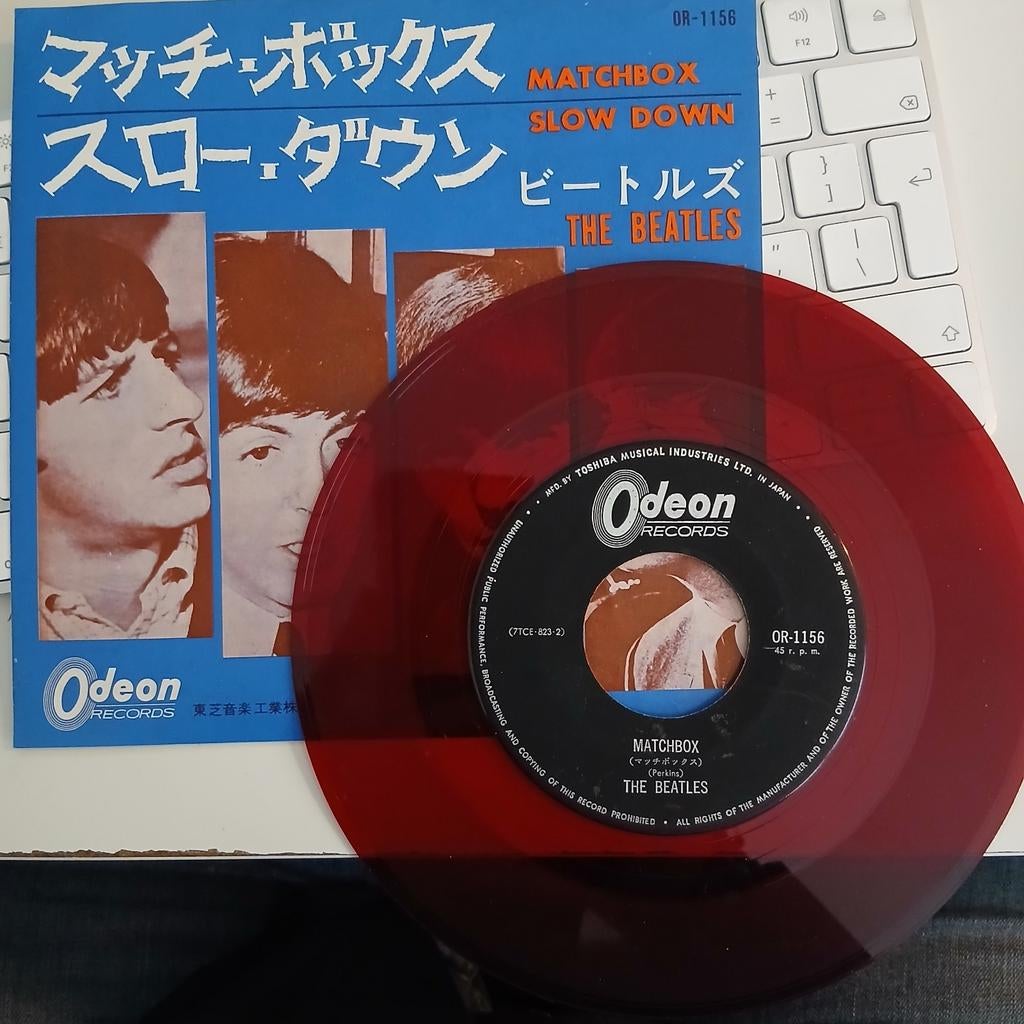 The Beatles - Matchbox / Slow Down (Japan Rood Vinyl), Gebruikt, Fotohoes, 7 inch, Single