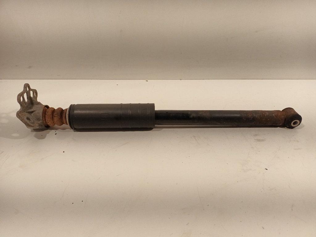 Schokbreker rechts achter Fiat Punto, Auto-onderdelen, Onderdelen@venauto.nl, Van der Ven Autorecycling B.V., Gebruikt, Ettenseweg 76, 4706 PB Roosendaal, The Netherlands