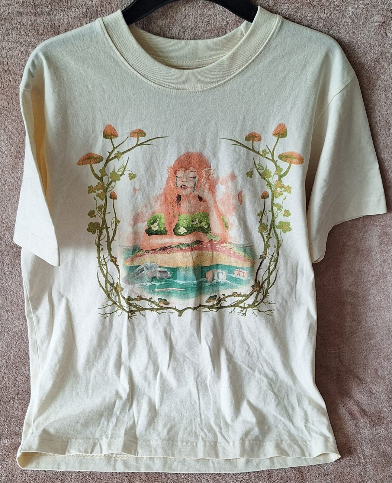 Melanie Martinez Trilogy Tour T-shirt - Maat S - Nieuw, Wit, Nieuw, Ophalen of Verzenden, Korte mouw