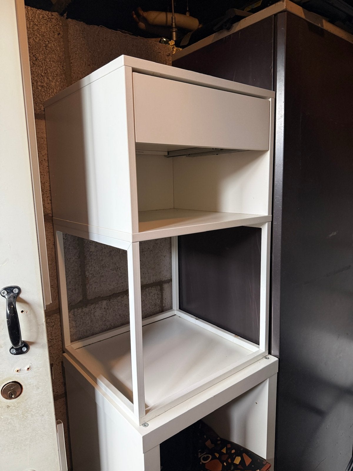 IKEA Vikhammer nachtkastje wit 40x39 cm, Ophalen, Gebruikt