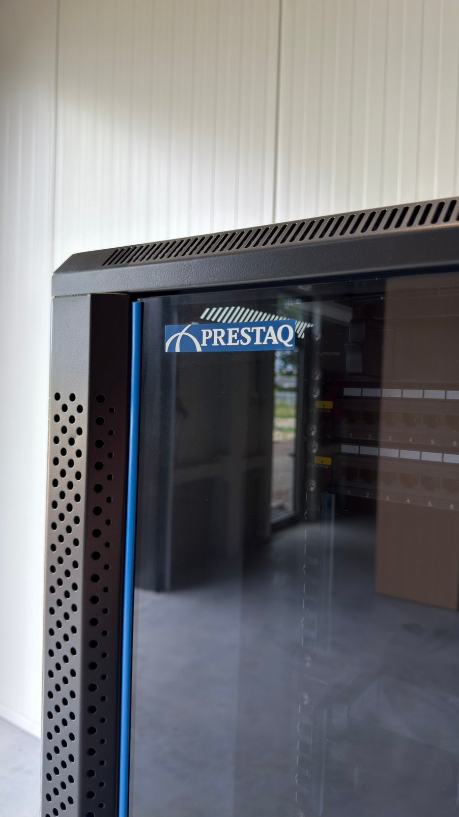 Prestaq 32U Serverkast / Patchkast 19” – 800x800 mm – Nieuw, Ophalen of Verzenden, Nieuw, Glas, Plaatstaal