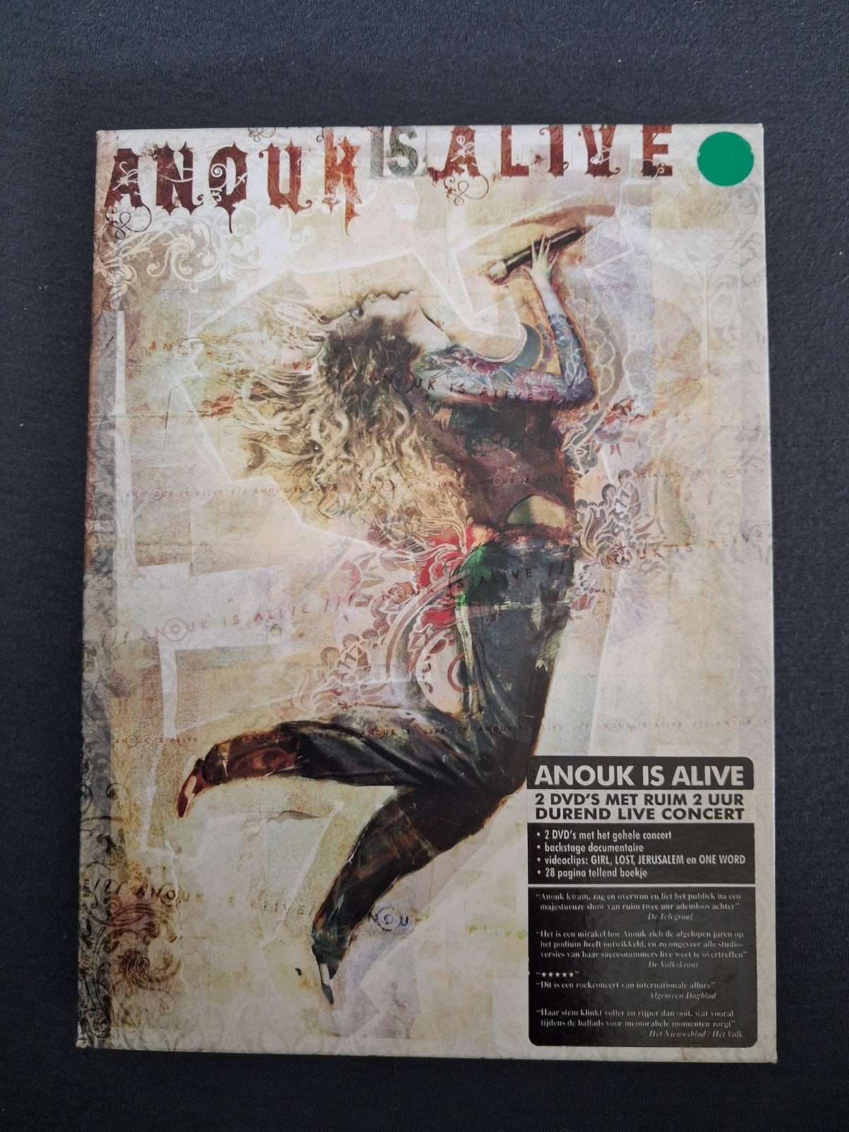 Anouk is alive, Alle leeftijden, Ophalen of Verzenden, Zo goed als nieuw