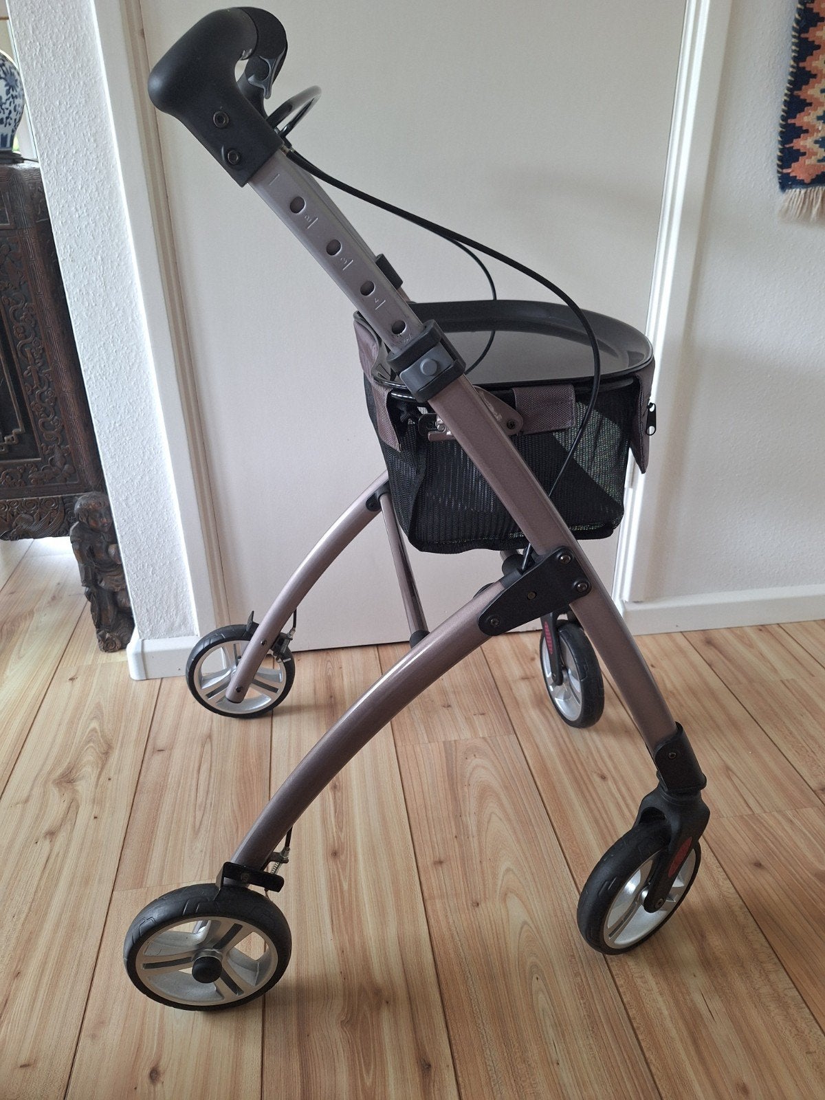 Rollator, Ophalen, Zo goed als nieuw