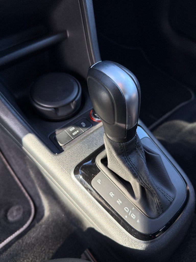 Foto 16 van Volkswagen e-up! Style 2021 Wit, 32 kWh accu