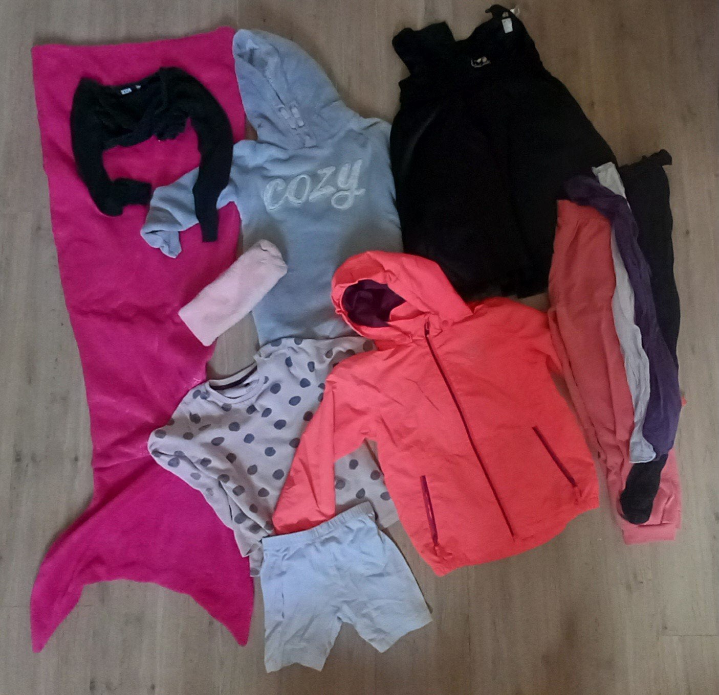 Kledingpakket meisje maat 122, Kinderen en Baby's, Ophalen of Verzenden, Gebruikt, Meisje, Overige typen