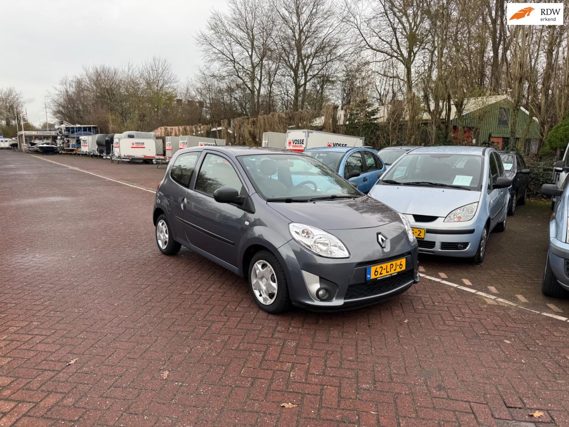 Renault Twingo 1.2-16V Authentique airco! elektrische ramen!, Auto's, 839 kg, Twingo, Gebruikt, Zwart