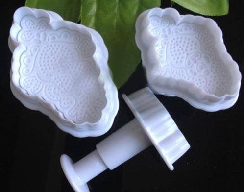 NIEUW 3st broderie of macrame cutter plungers uitstekers, Ophalen of Verzenden, Nieuw, Taarten of Cupcakes, Versiering