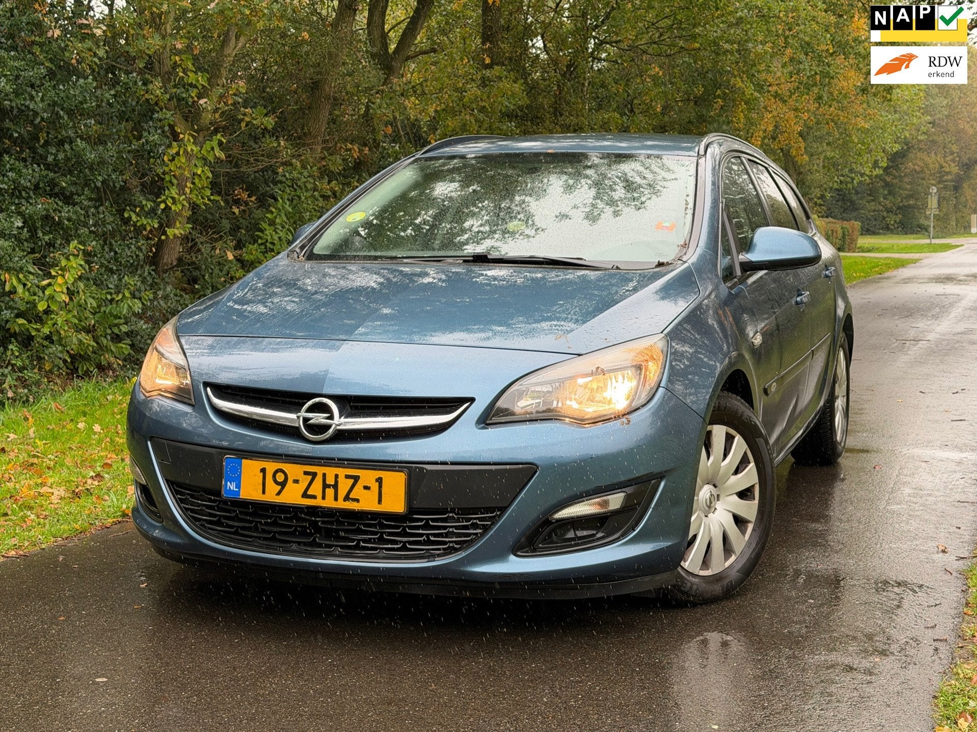 Opel Astra Sports Tourer 1.3 CDTi S/S Cosmo | Cruise + Navi, Voorwielaandrijving, Euro 5, 730 kg, Gebruikt