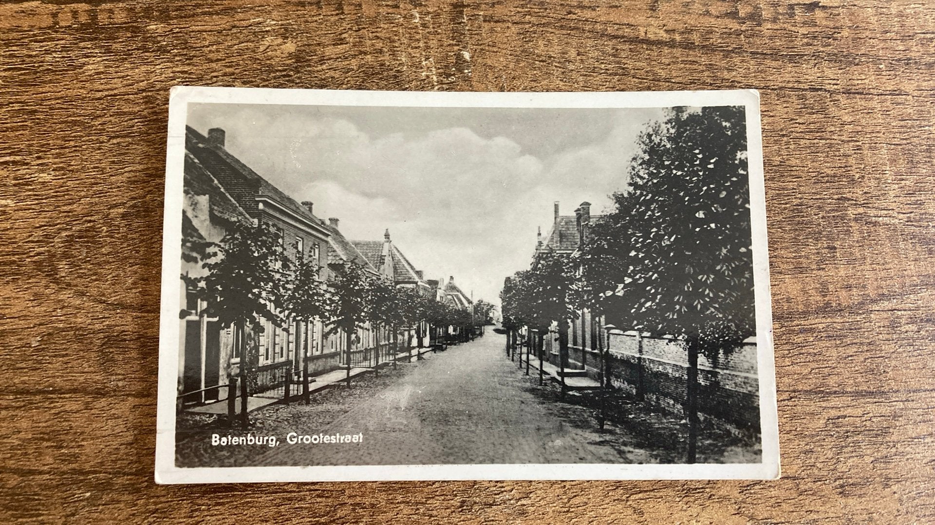 Oude ansichtkaart Batenburg Grootestraat, Ophalen of Verzenden, 1920 tot 1940, Ongelopen, Gelderland