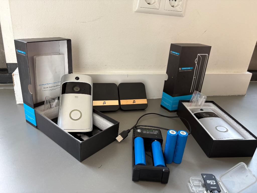 2x Deurbel-set: bedraad&batterij –WiFi Video Deurbel (ring)!, Ophalen of Verzenden, Bewegingsdetectiesensor, Zo goed als nieuw