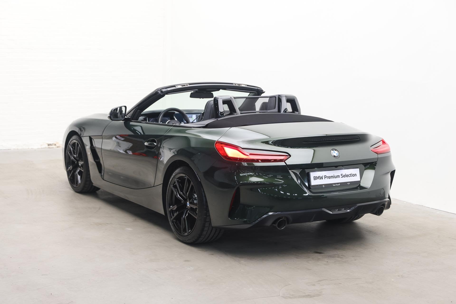 BMW Z4 Roadster sDrive30i High Executive M Sport Automaat /, Auto's, BMW, Achterwielaandrijving, Gebruikt, 4 cilinders, Bedrijf