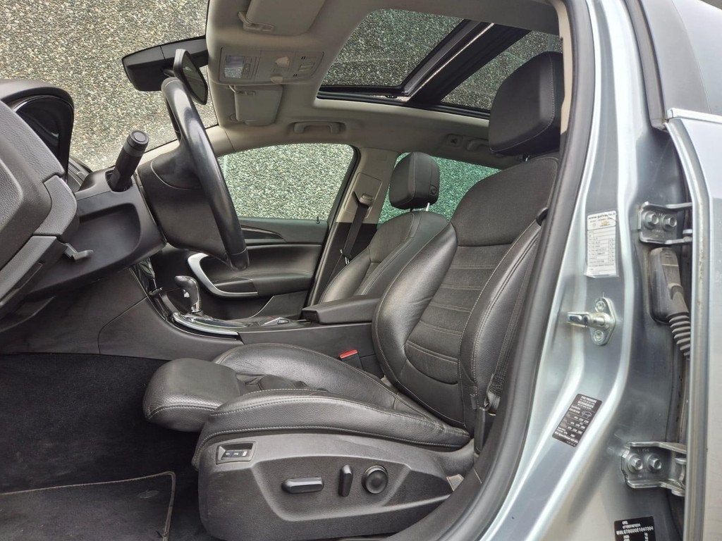 Opel Insignia Country Tourer 2.0 T 4x4/Leer/Pano/250 PK/18'', Automaat, 1998 cc, Gebruikt, 4 cilinders