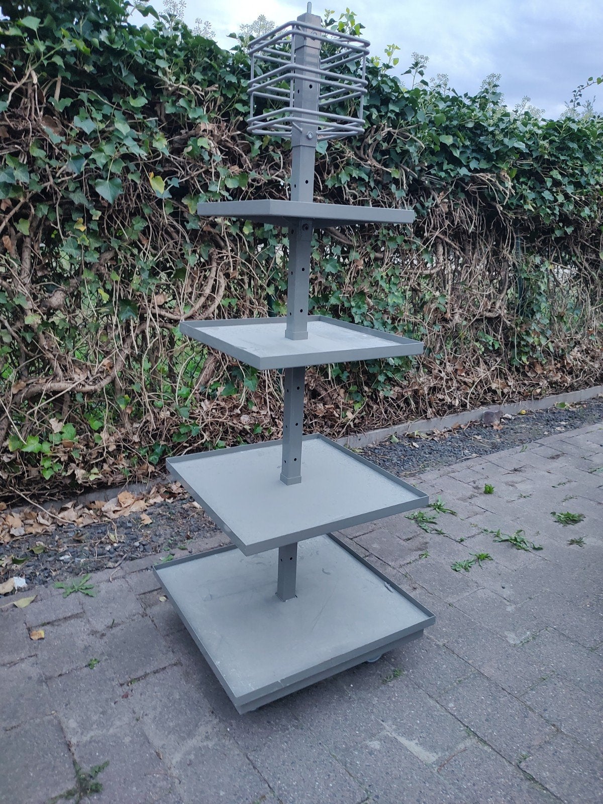 Verrijdbaar displayrek met 4 etages, Ophalen, Gebruikt