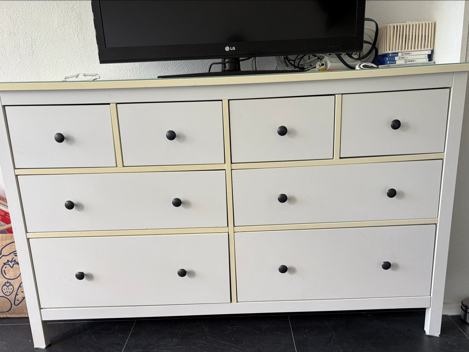 IKEA HEMNES Ladekast / commode 8 lades wit gebeitst, Ophalen, Gebruikt, 5 laden of meer, 150 tot 200 cm