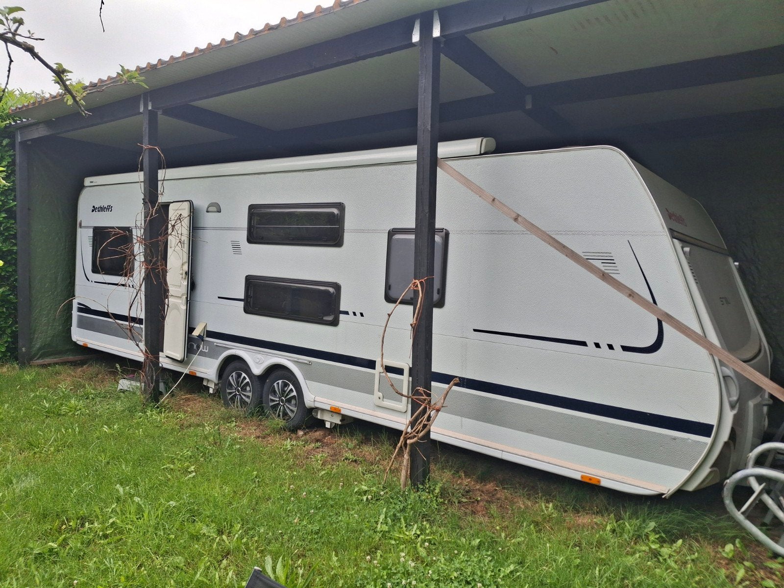 Dethleffs 720 Snow 2010 | Stapelbed | Alde | 4-Wiel Mover |, Caravans en Kamperen, Caravans, Vast bed, Treinzit, Particulier, Meer dan 6