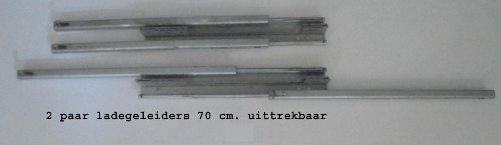 ladegeleiders, Doe-het-zelf en Verbouw, IJzerwaren en Bevestigingsmiddelen, Ophalen, Zo goed als nieuw, 250 mm of meer