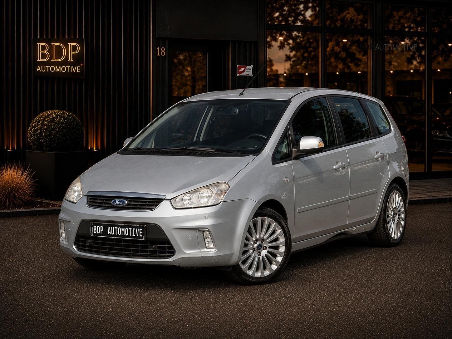 Ford C-Max 1.8-16V Limited Rijdt en schakelt goed | Trekhaak, Auto's, Voorwielaandrijving, Gebruikt, 4 cilinders, 1275 kg