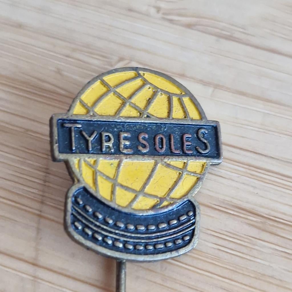 SPELDJE Tyresoles, Ophalen of Verzenden, Zo goed als nieuw, Merk