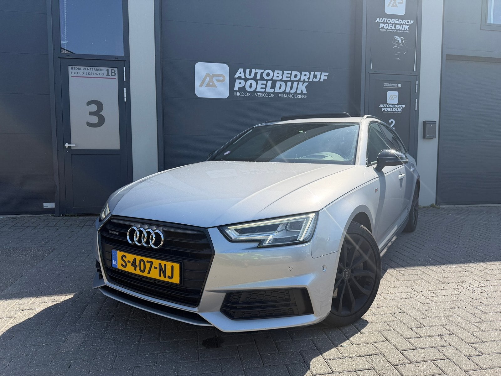 Audi A4 2.0 Tfsi Quattro Mhev 252pk S Tronic 2017 S-Line Vol, Auto's, Audi, 15 km/l, Zwart, 4 cilinders, 1984 cc